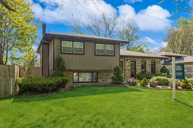 912 Macgregor Rd, Lockport, IL 60441 - view of front of property with brick siding