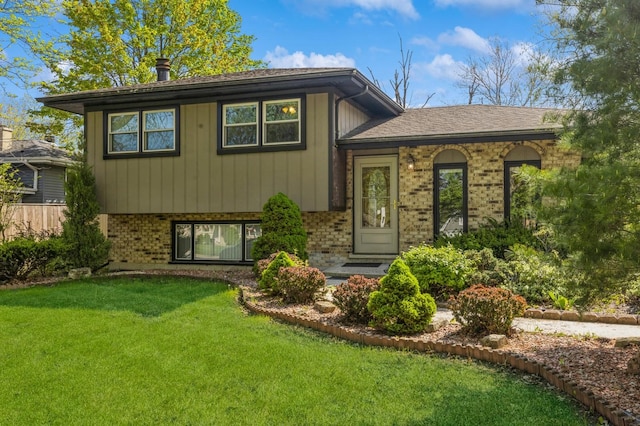 912 Macgregor Rd, Lockport, IL 60441 - view of front of home featuring brick siding