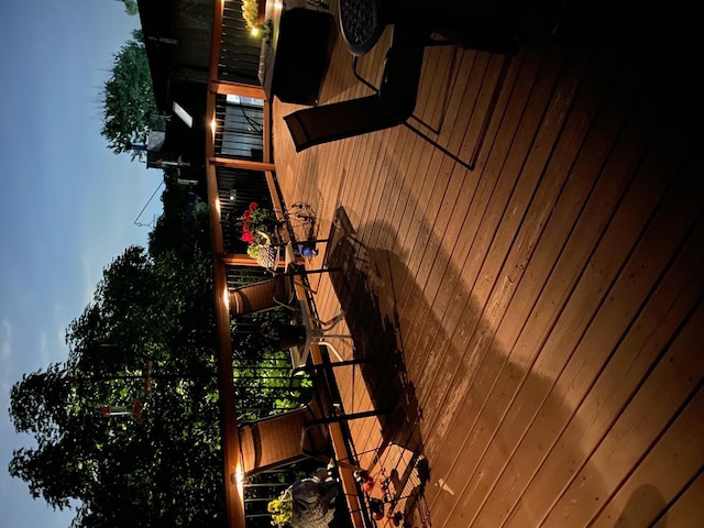 view of home's exterior