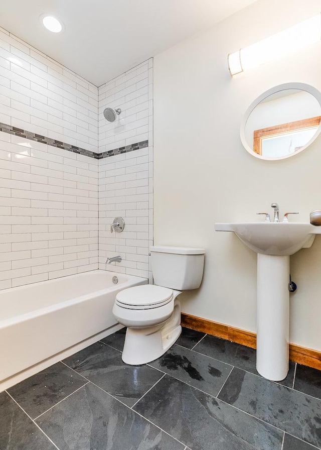 2625 W Cullerton St, Chicago, IL 60608 - full bathroom featuring shower / bathtub combination, toilet, and baseboards