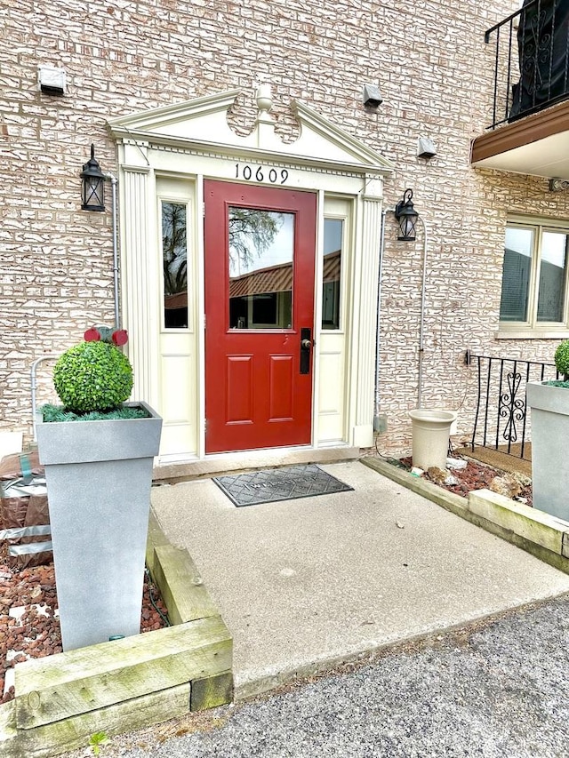 view of property entrance