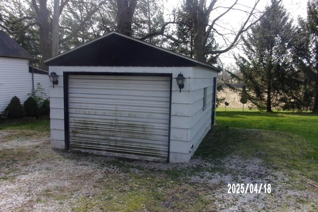 203 SE Walnut St, Iroquois, IL 60945 - photo 6