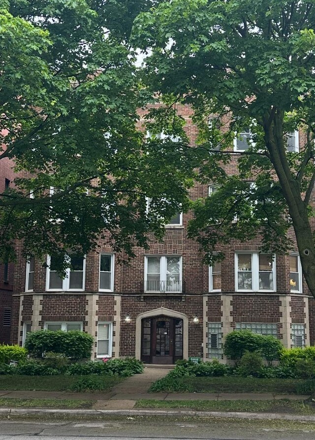 7360 Lake St Unit 2E, River Forest, IL 60305 - view of front facade featuring brick siding and french doors