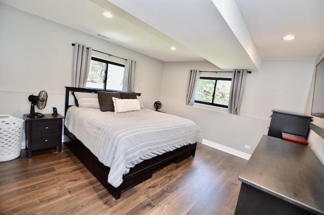 3707 Geneva Pl, Mchenry, IL 60050 - bedroom featuring wood finished floors, recessed lighting, and baseboards