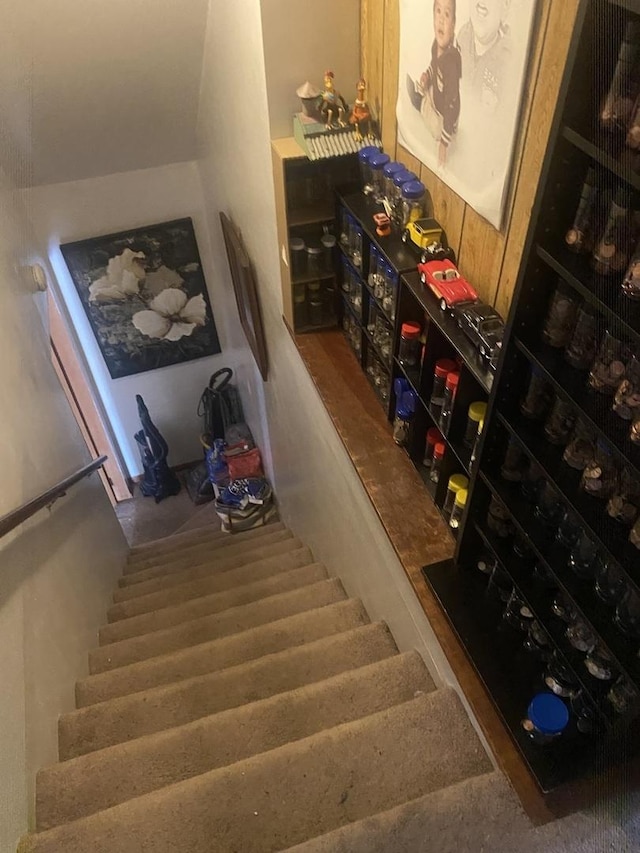1716 Rogers Ave, Mchenry, IL 60050 - view of stairs