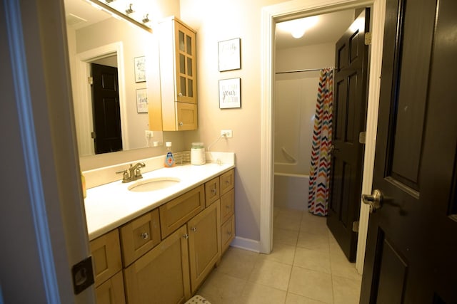 16725 92nd Ave, Orland Hills, IL 60487 - full bathroom featuring tile patterned flooring, vanity, shower / bath combo, and baseboards