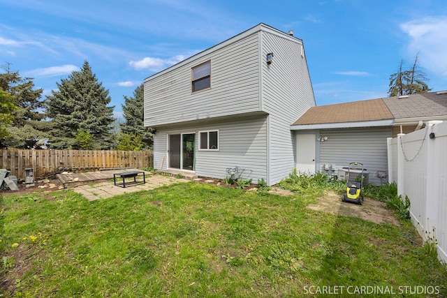 516 Gardiner Ct, Romeoville, IL 60446 - back of house featuring a patio area