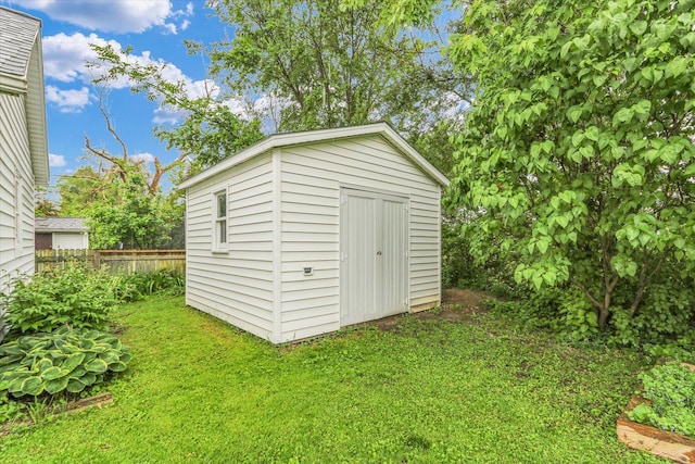 907 E Glenview Dr, Tuscola, IL 61953 - view of shed