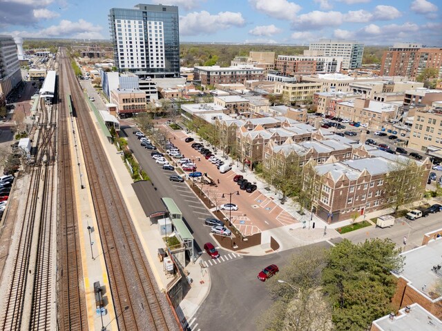 drone / aerial view with a view of city