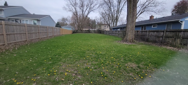 27W543 Wilbur Ave, Warrenville, IL 60555