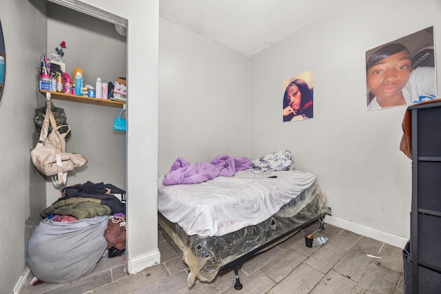 7123 S Green St, Chicago, IL 60621 - bedroom featuring baseboards and wood finish floors