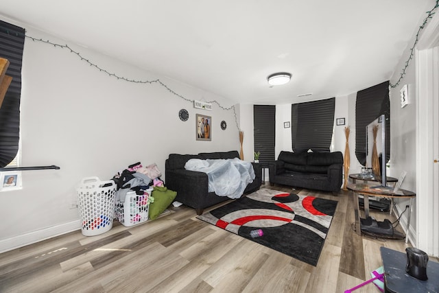 7123 S Green St, Chicago, IL 60621 - bedroom featuring wood finished floors and baseboards