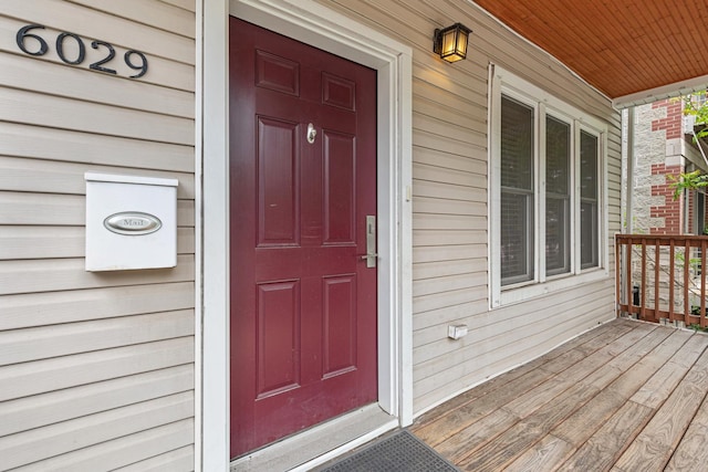 6029 N Ridge Ave, Chicago, IL 60660 - view of exterior entry featuring a porch
