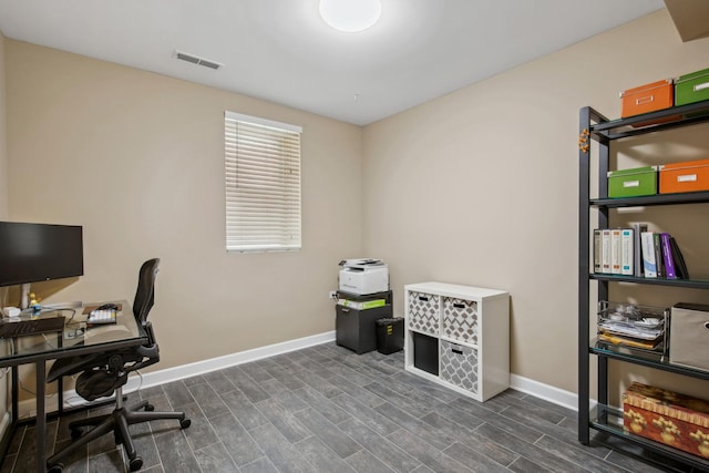 6029 N Ridge Ave, Chicago, IL 60660 - office area featuring baseboards and wood tiled floors