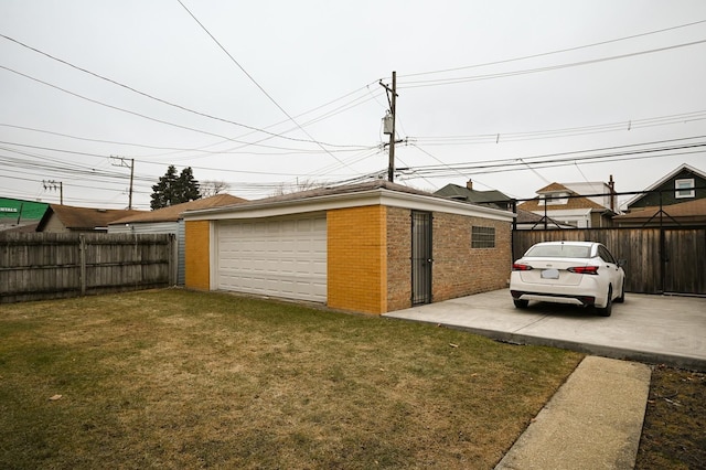 4158 W Nelson St, Chicago, IL 60641 - detached garage featuring fence