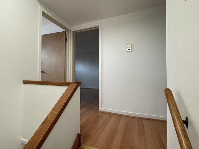 5517 S Dorchester Ave, Chicago, IL 60637 - hall with an upstairs landing, light wood-style floors, and baseboards