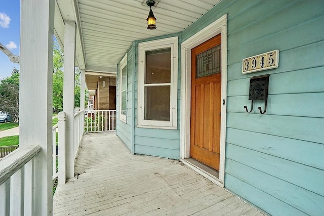 3945 W Dakin St, Chicago, IL 60618 - property entrance with a porch