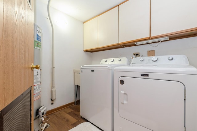 7834 W Foresthill Ct Unit 1Cr, Palos Heights, IL 60463 - washroom featuring cabinet space, wood finished floors, separate washer and dryer, and baseboards