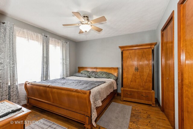 725 Terry Dr, Joliet, IL 60435 - photo 10