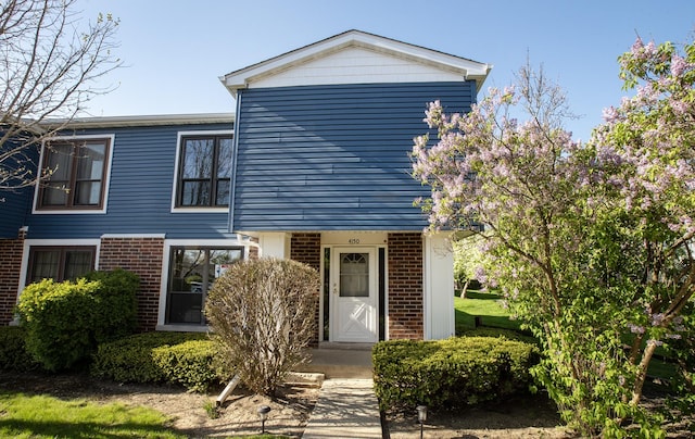 4150 Brentwood Ln, Waukegan, IL 60087 - townhome / multi-family property with brick siding