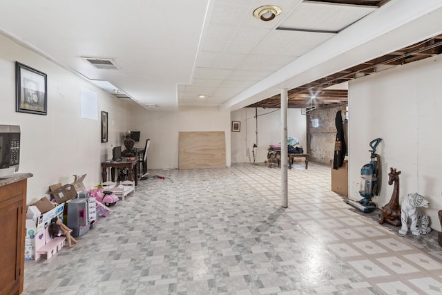6141 W 35th St, Cicero, IL 60804 - finished basement featuring light floors