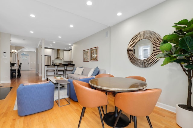 3727 N Paulina St, Chicago, IL 60613 - living room featuring light wood-type flooring, baseboards, and recessed lighting