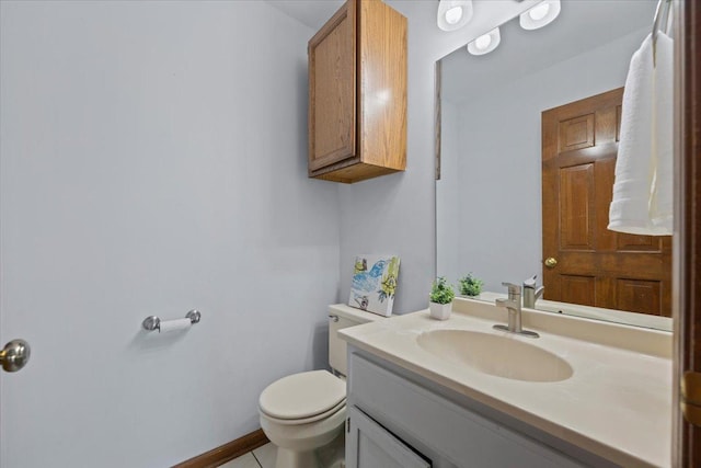 931 Sanctuary Ln, Naperville, IL 60540 - half bathroom with toilet and vanity