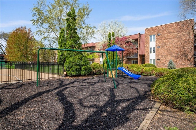 1053 W Ogden Ave Unit 350, Naperville, IL 60563 - community playground with fence