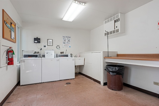 330 W Miner St Unit 1B, Arlington Heights, IL 60005 - community laundry with washer and clothes dryer and baseboards