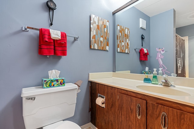 330 W Miner St Unit 1B, Arlington Heights, IL 60005 - full bath with toilet, vanity, and a shower with shower curtain