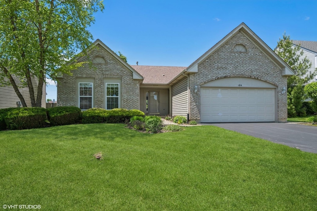 184 Stillwater Dr, Hainesville, IL 60030 - photo 1