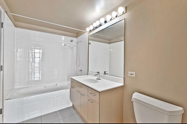 1845 S Michigan Ave Unit 1602, Chicago, IL 60616 - bathroom with shower / bath combination, vanity, toilet, and tile patterned floors