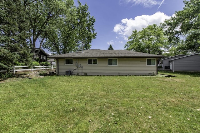 2302 Honeysuckle Ct, Lindenhurst, IL 60046 - photo 25
