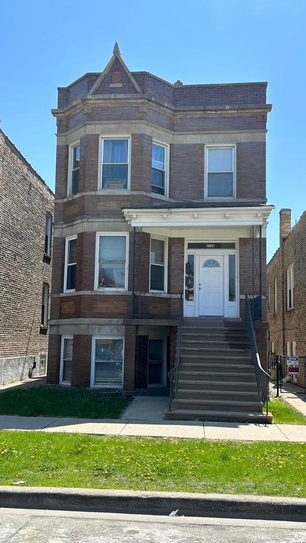 5529 W 22nd Pl, Cicero, IL 60804 - photo 1
