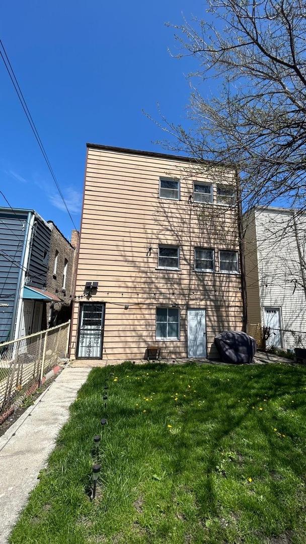 5529 W 22nd Pl, Cicero, IL 60804 - photo 2