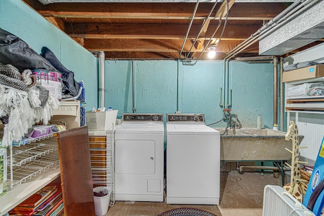 1202 S Birch Dr, Mount Prospect, IL 60056 - washroom with a sink, laundry area, and washer and dryer