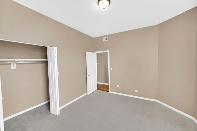 6547 S Woodlawn Ave Unit 2, Chicago, IL 60637 - unfurnished bedroom featuring carpet floors, visible vents, and baseboards