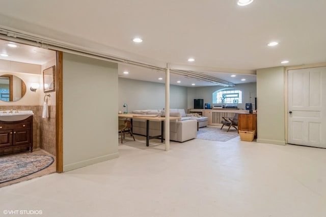 living room featuring recessed lighting