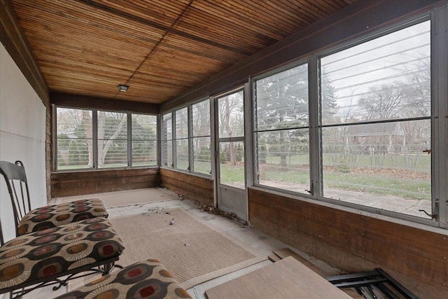 418 Bonnie Brae Ave, Itasca, IL 60143 - unfurnished sunroom with wood ceiling