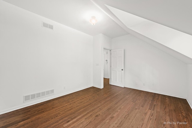 109 3rd Ave, Montgomery, IL 60538 - bonus room with wood finished floors and lofted ceiling