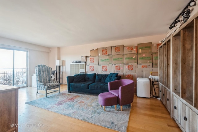 7033 N Kedzie Ave Unit 504, Chicago, IL 60645 - photo 3