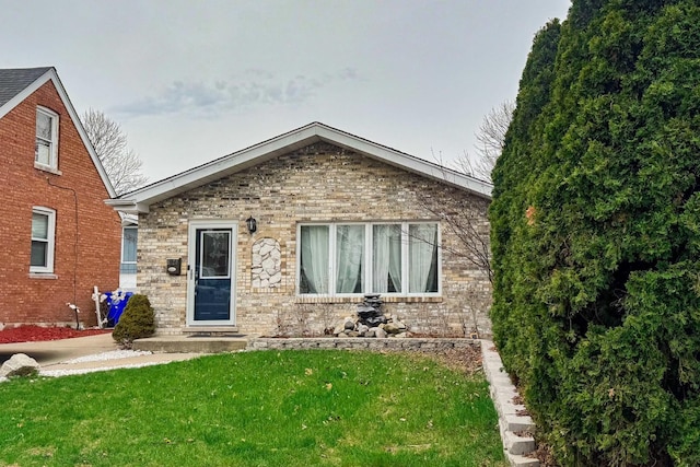8129 45th Pl, Lyons, IL 60534 - view of front of property with a front yard