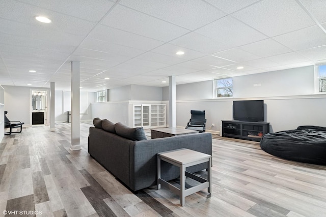 32 E Peter Ln, Hawthorn Woods, IL 60047 - living room featuring plenty of natural light, wood finished floors, a drop ceiling, and recessed lighting