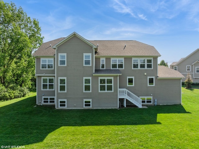 32 E Peter Ln, Hawthorn Woods, IL 60047 - back of house featuring a lawn and a shingled roof