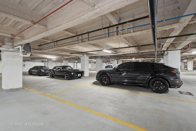 435 N Michigan Ave Unit 401, Chicago, IL 60611 - view of parking garage