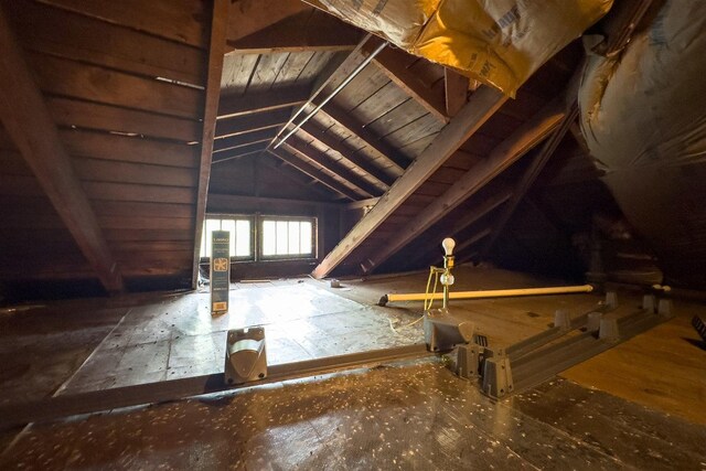 316 E Pierce St, Pontiac, IL 61764 - view of unfinished attic