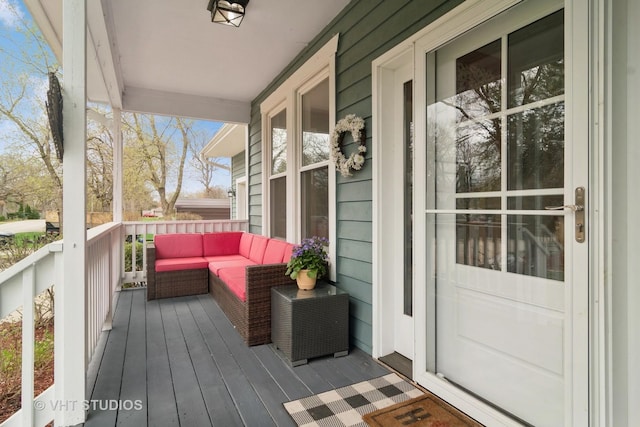 23114 W N Lakewood Ln, Lake Zurich, IL 60047 - deck featuring outdoor lounge area and covered porch