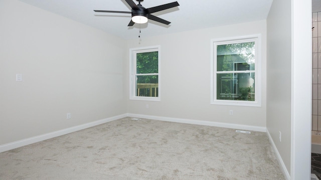 512 E Walnut St, Hudson, IL 61748 - photo 24