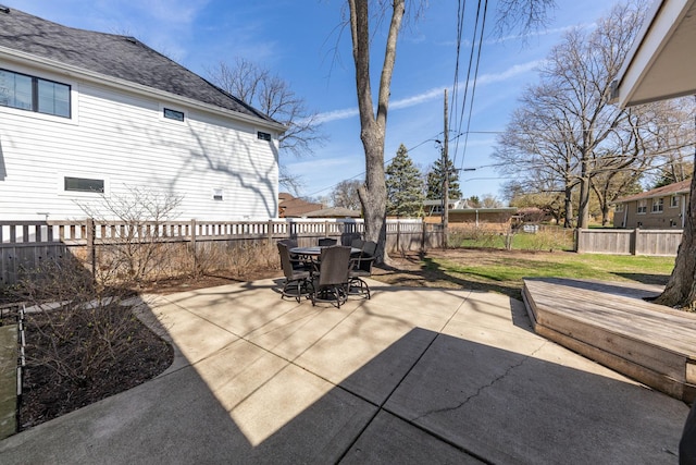 736 Willow Rd, Naperville, IL 60540 - view of patio featuring a fenced backyard and outdoor dining space