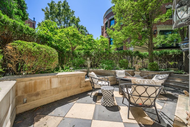 401 W Dickens Ave, Chicago, IL 60614 - view of patio